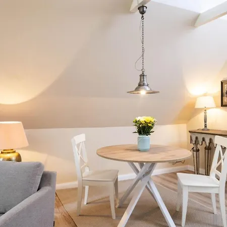 Karnickelbau - Kirchtwiete 4c *